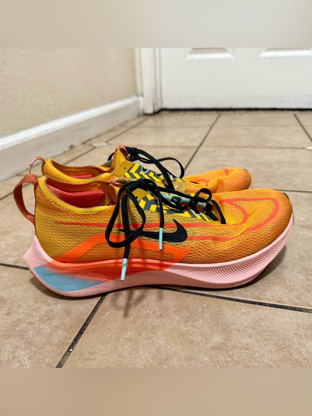 Men’s Nike Zoom. Fly.4 'University Gold'